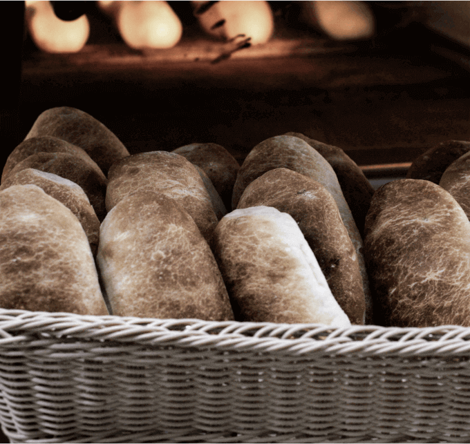 pane-ipetronella-panificio-gravina-prodotti-pugliesi-tradizione-00 Pane Ipetronella Panificio Gravina Prodotti Pugliesi Tradizione 00